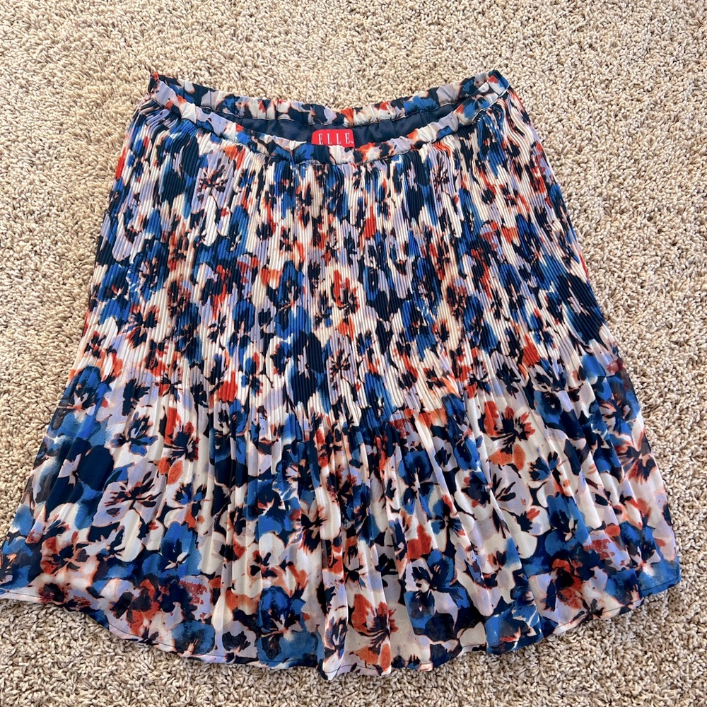 Women’s Skirts: Gap and Banana Republic - 4 pack S/M